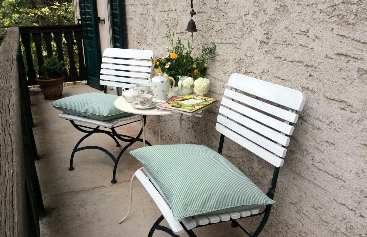 Apartment Im Garten 9 Гаргаццоне Экстерьер фото